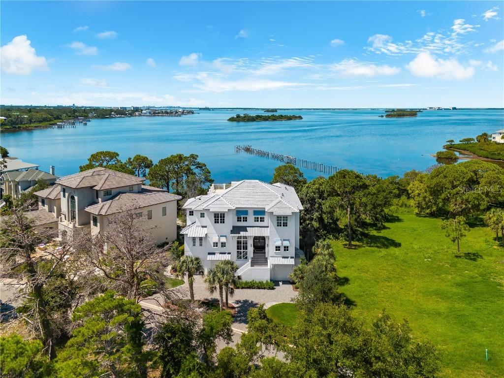885 Seaview Cir. #20, Crystal Beach, FL 34681
