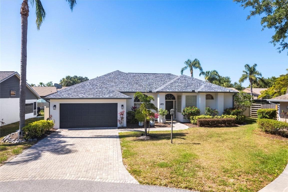 4822 Hamlets Grove Dr., Sarasota, FL 34235