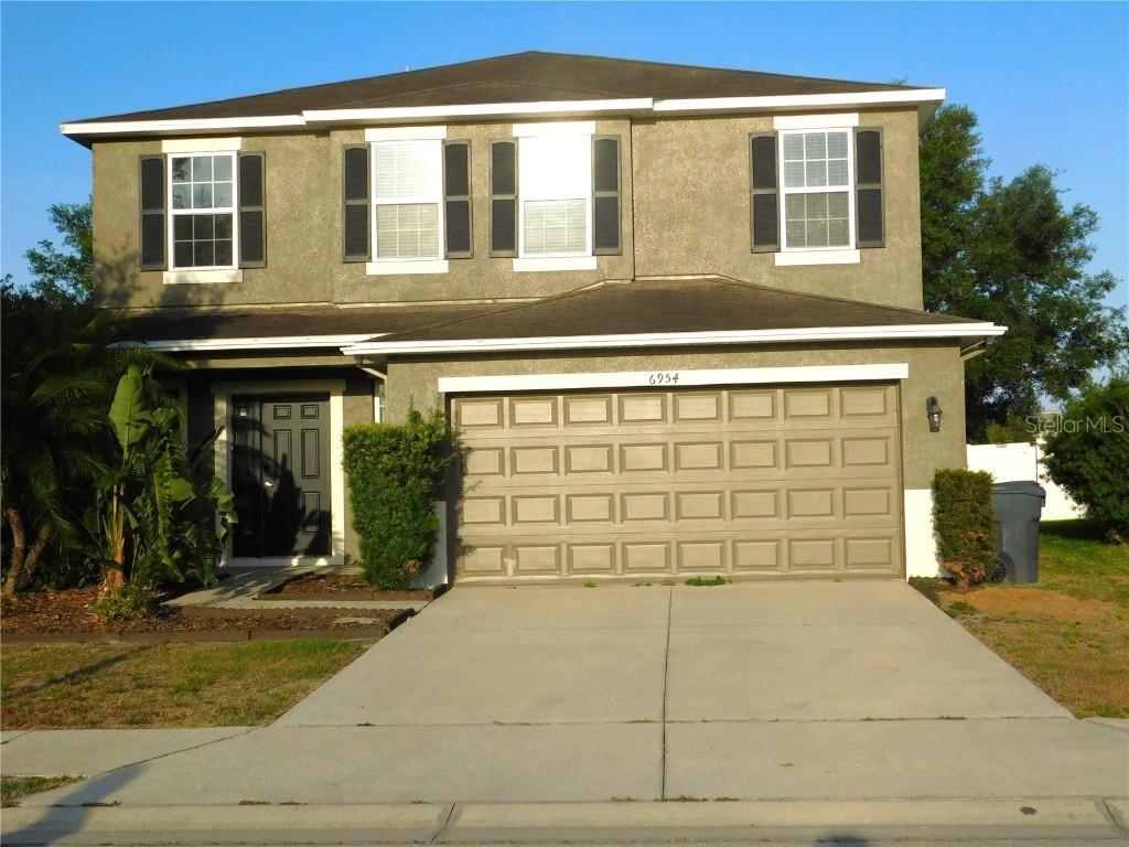 6954 Glenbrook Dr., Lakeland, FL 33811