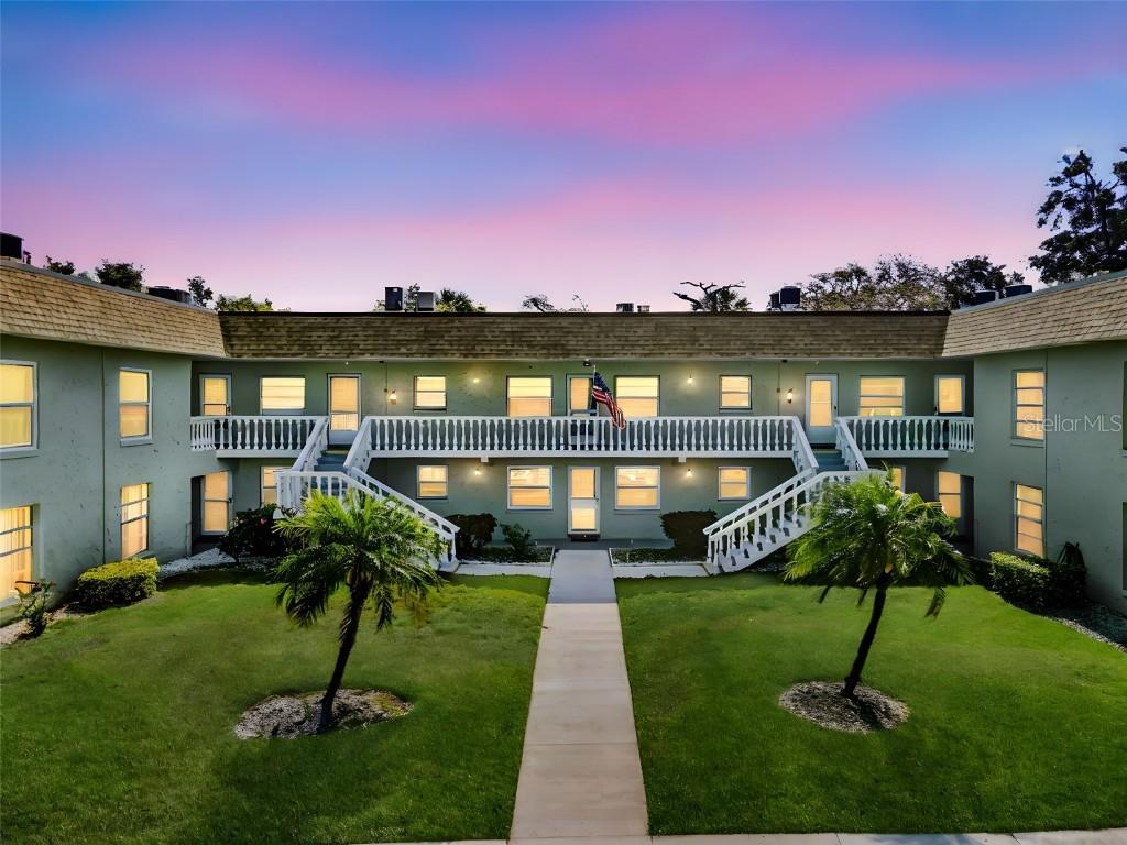 1250 S Pinellas Ave. #405, Tarpon Springs, FL 34689