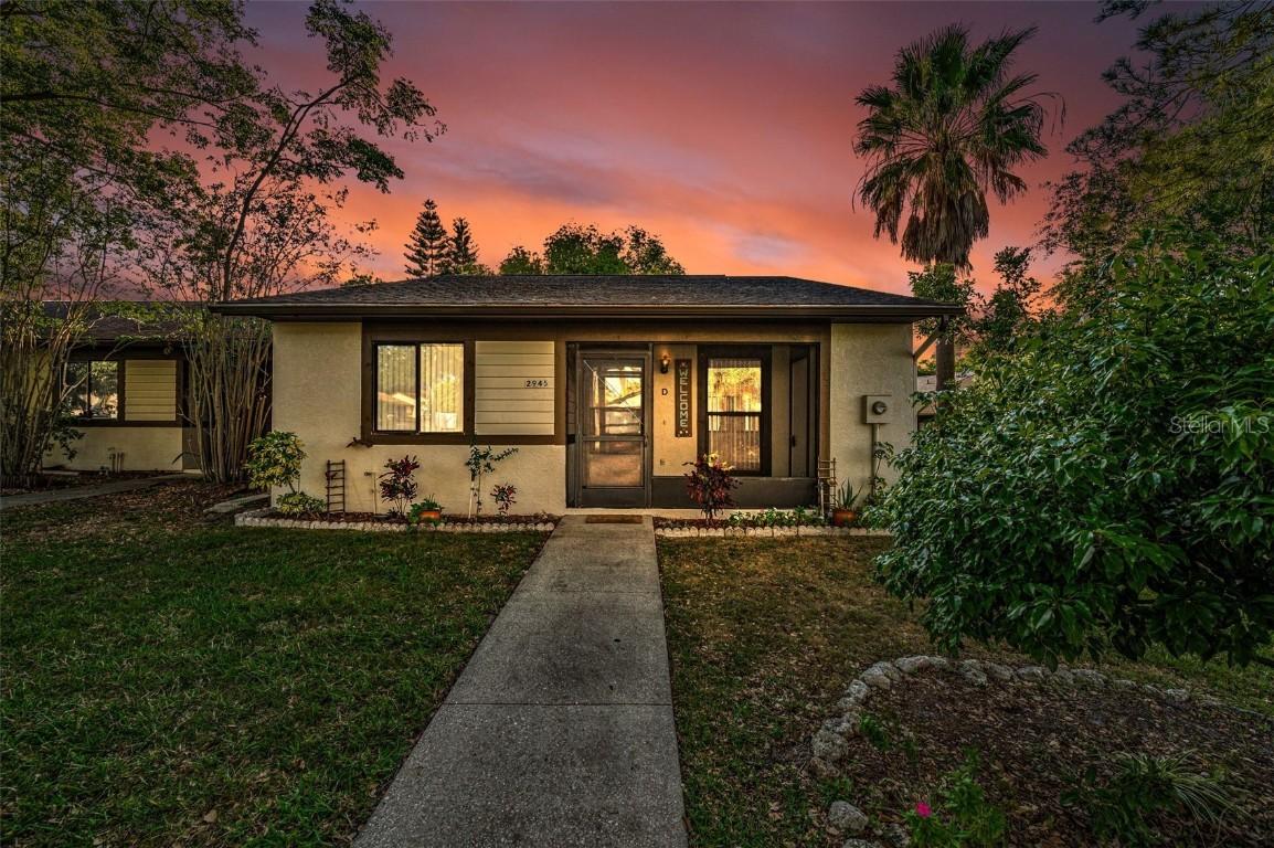 2945 Grovewood Blvd. #D, Palm Harbor, FL 34683
