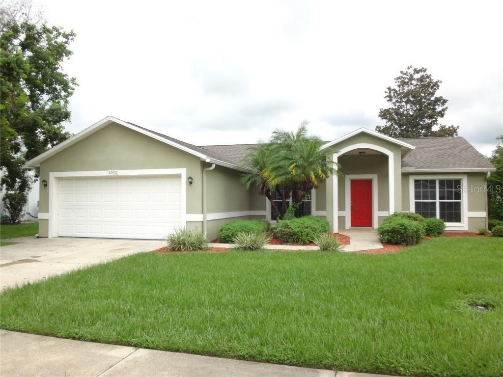 37437 Laurel Hammock Dr., Zephyrhills, FL 33541