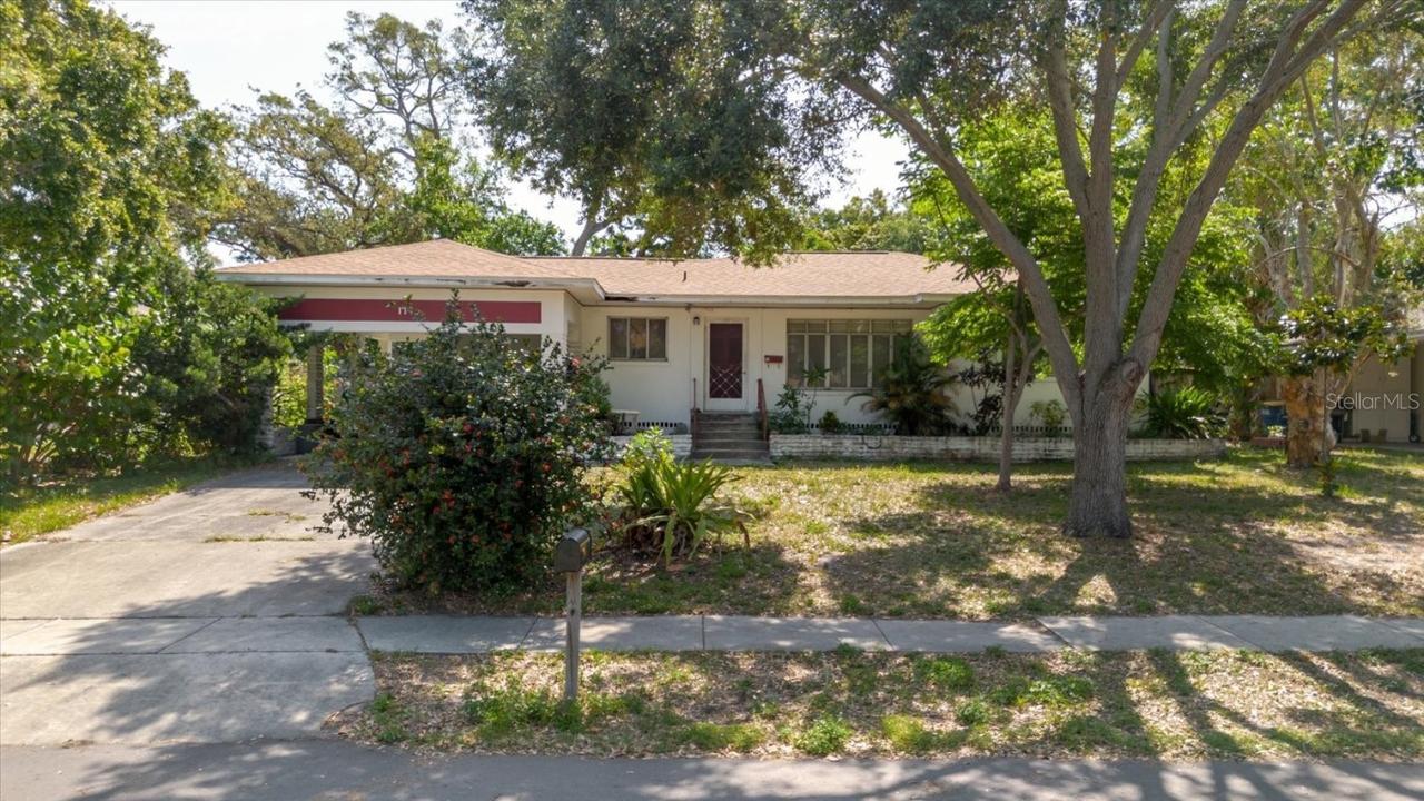 111 Orangeview Ave., Clearwater, FL 33755