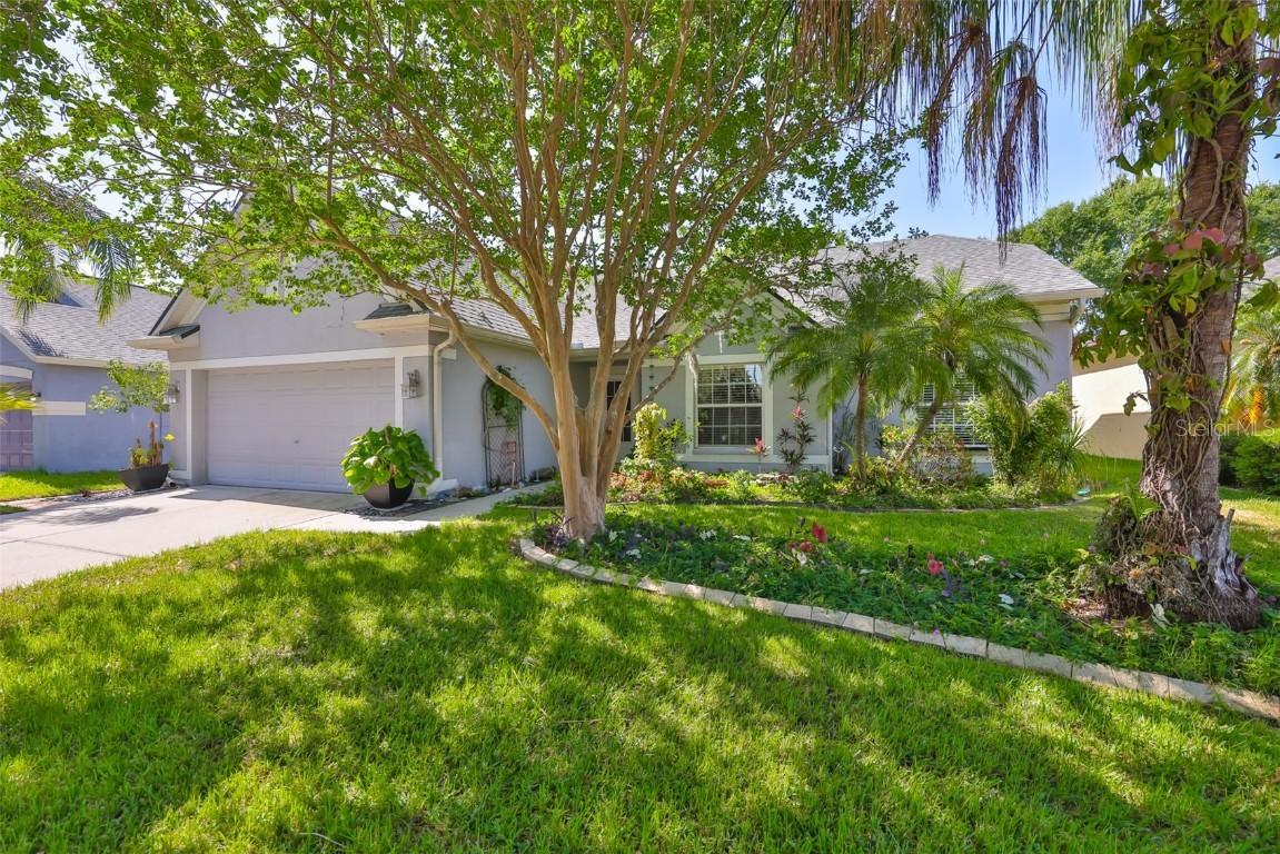 7649 Nottinghill Sky Dr., Apollo Beach, FL 33572