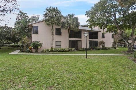 3117 Cocoplum Cir. #33101, Coconut Creek, FL 33063