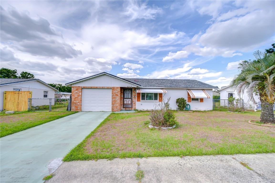 39423 9th Ave., Zephyrhills, FL 33542