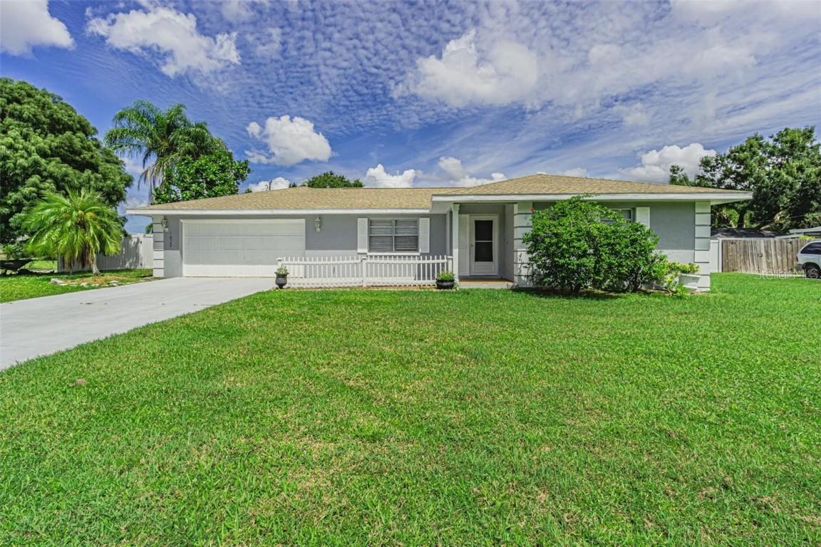 1829 E 1st Ave., Bradenton, FL 34208
