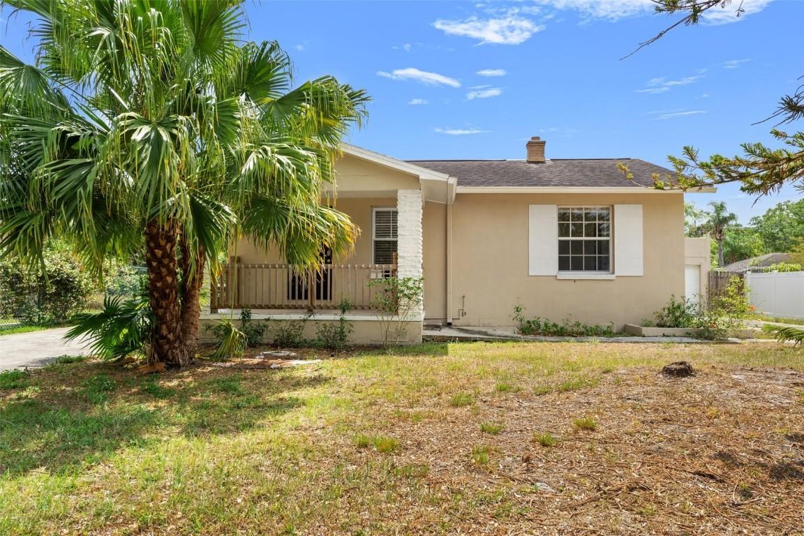 1020 W Berry Ave., Tampa, FL 33603
