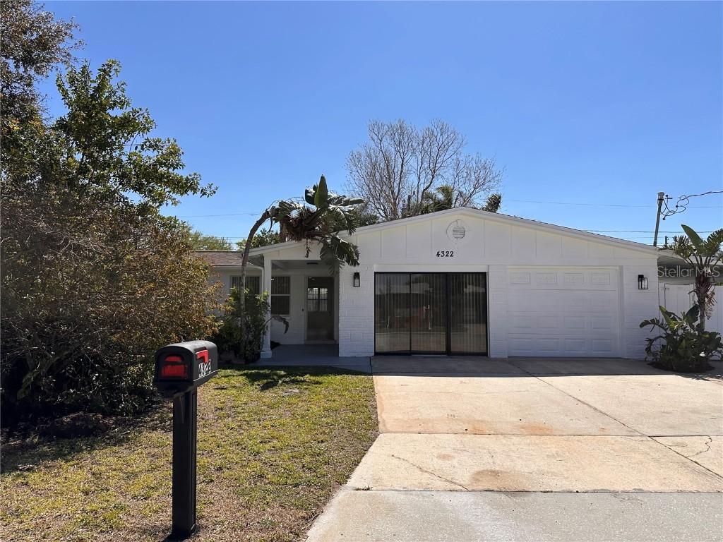 4322 Baden Dr., Holiday, FL 34691