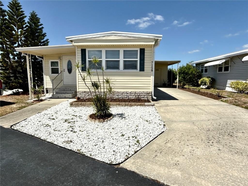 7158 Mount Bristol Blvd. #456, St Petersburg, FL 33702