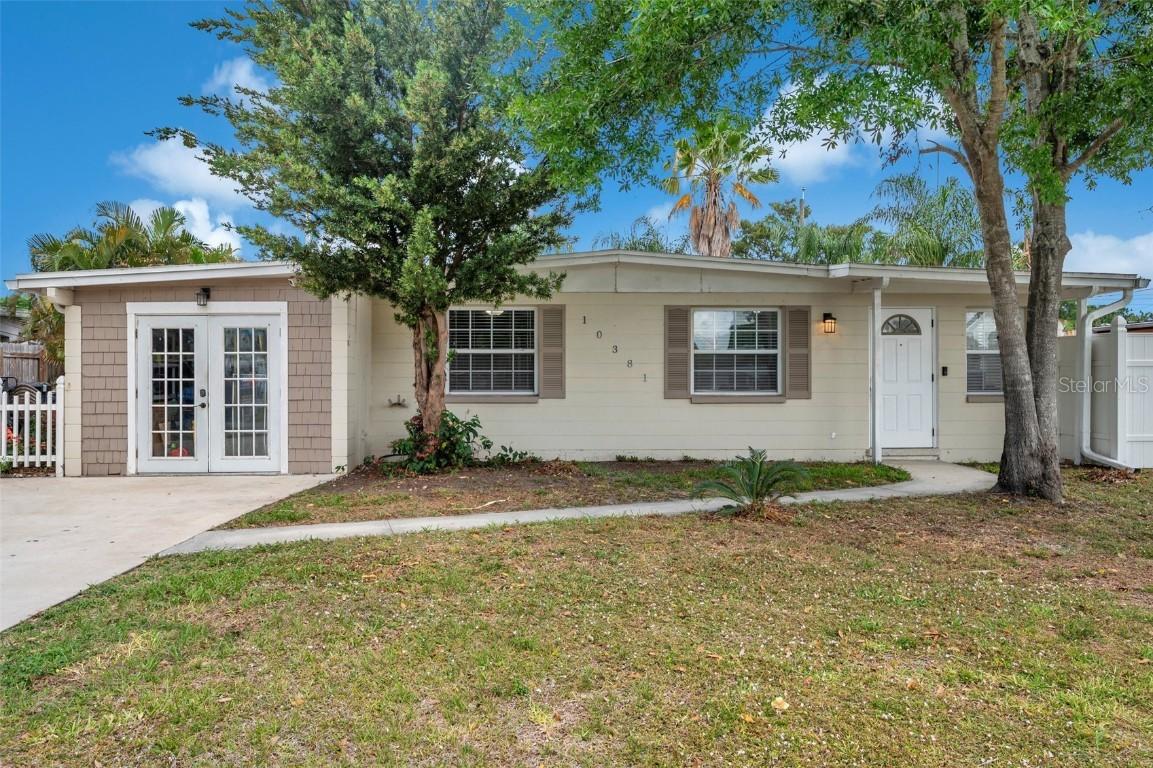 10381 108th Ave., Largo, FL 33773