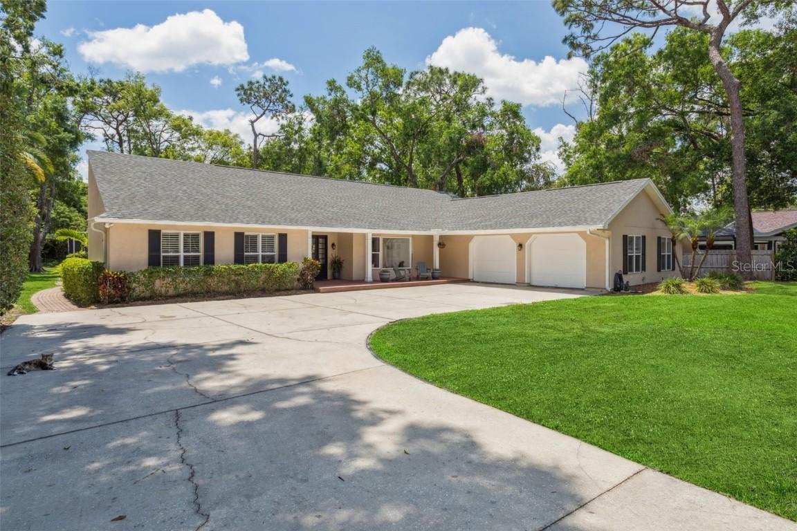 3906 Floyd Rd., Tampa, FL 33618