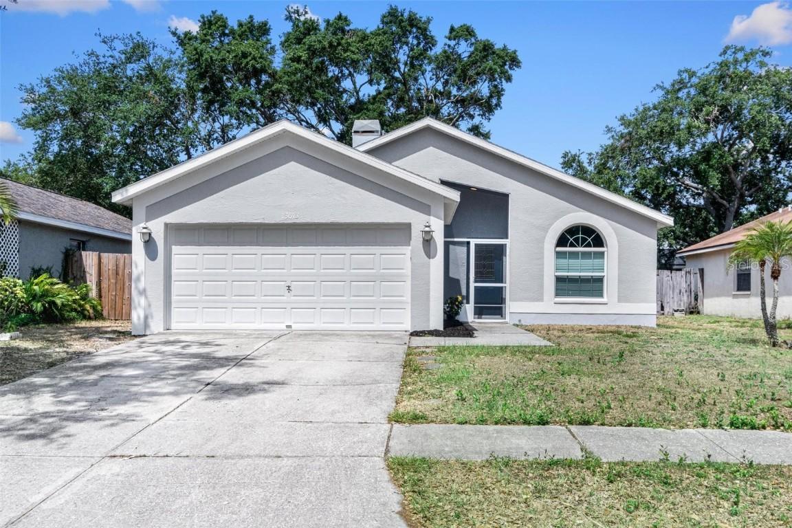 13613 Laraway Dr., Riverview, FL 33579