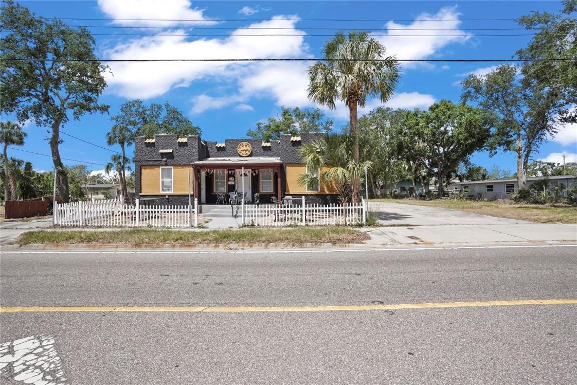6719 S West Shore Blvd., Tampa, FL 33616