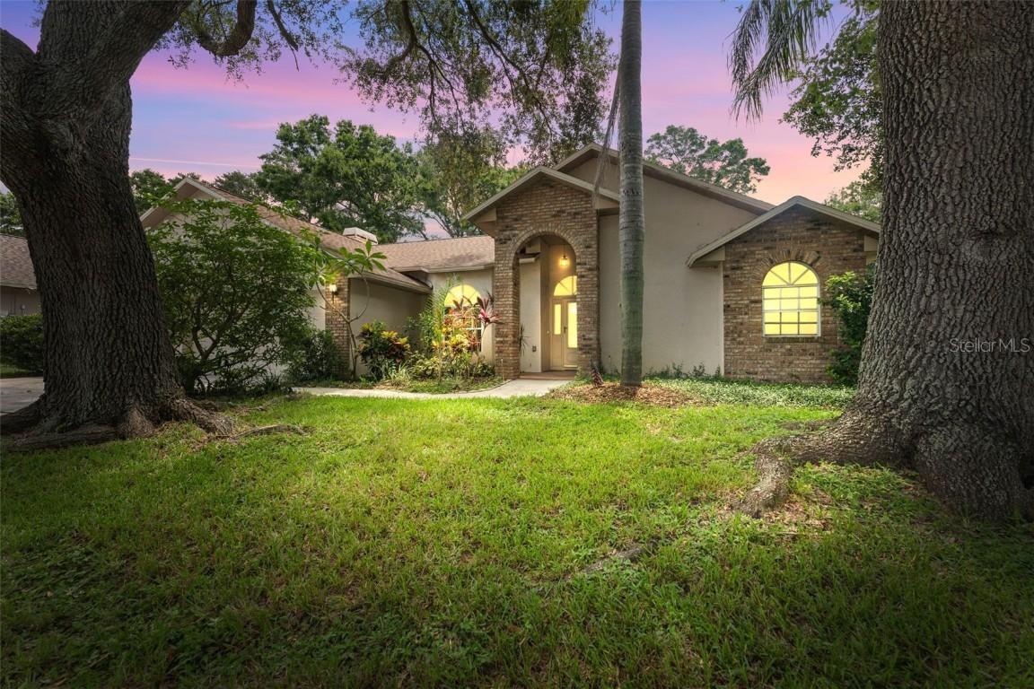 3001 Folklore Dr., Valrico, FL 33596