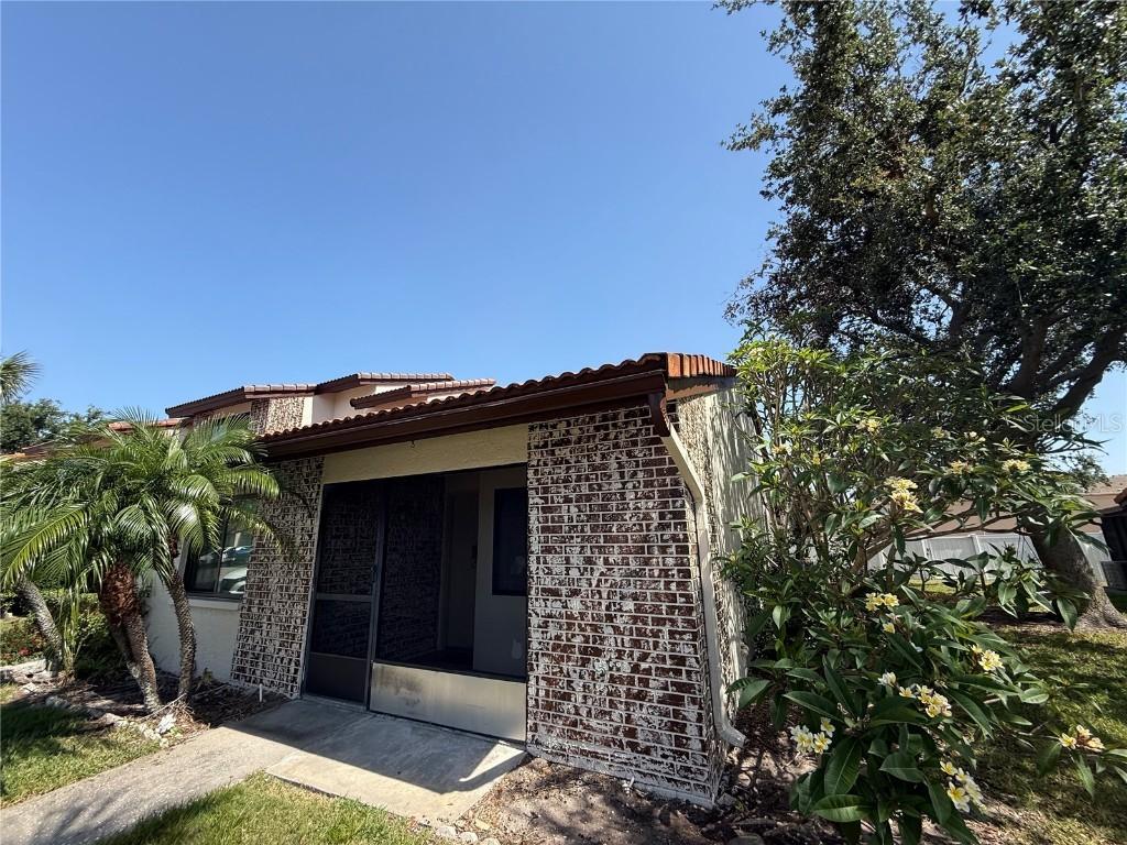 7360 Ulmerton Rd. #20F, Largo, FL 33771