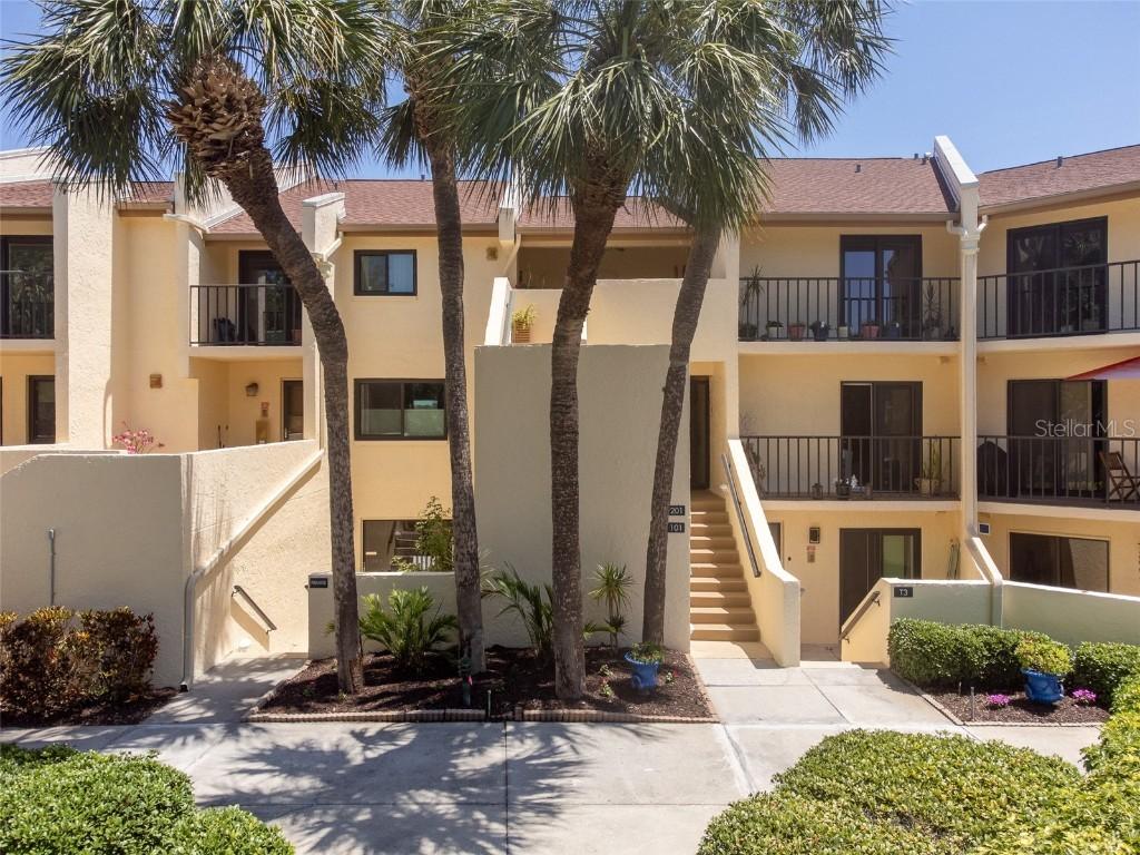 7500 Sunshine Skyway Ln. #201, St Petersburg, FL 33711
