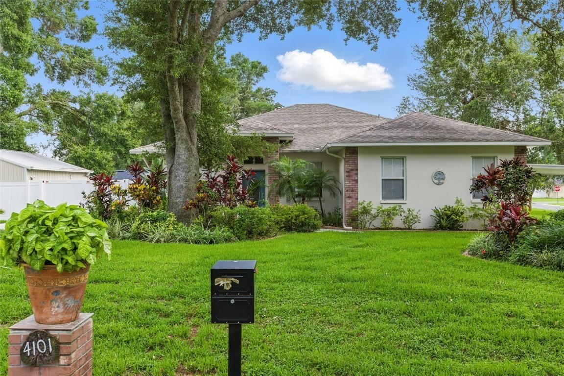 4101 Brooke Dr., Valrico, FL 33594