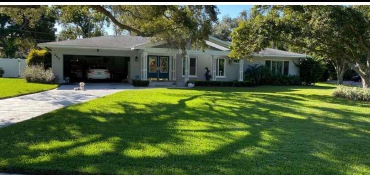 209 Rosery Rd., Belleair, FL 33756