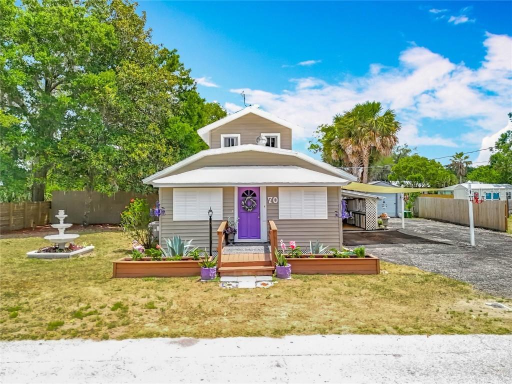70 N Oak Ave., Umatilla, FL 32784