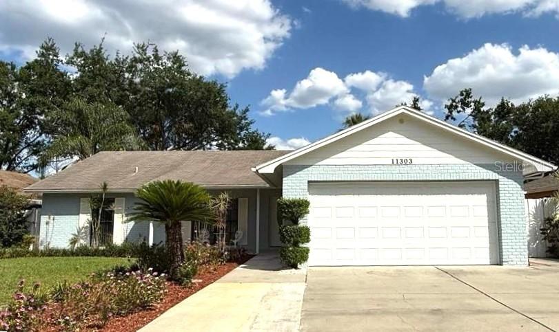 11303 Hollyglen Dr., Tampa, FL 33624