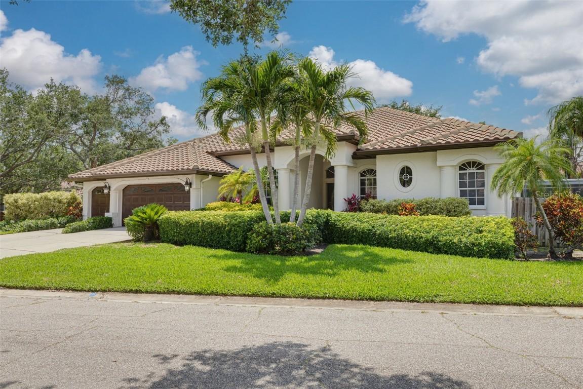 4766 Royal Palm Cir., St Petersburg, FL 33703