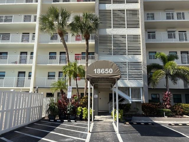 18650 Gulf Blvd. #203, Indian Shores, FL 33785