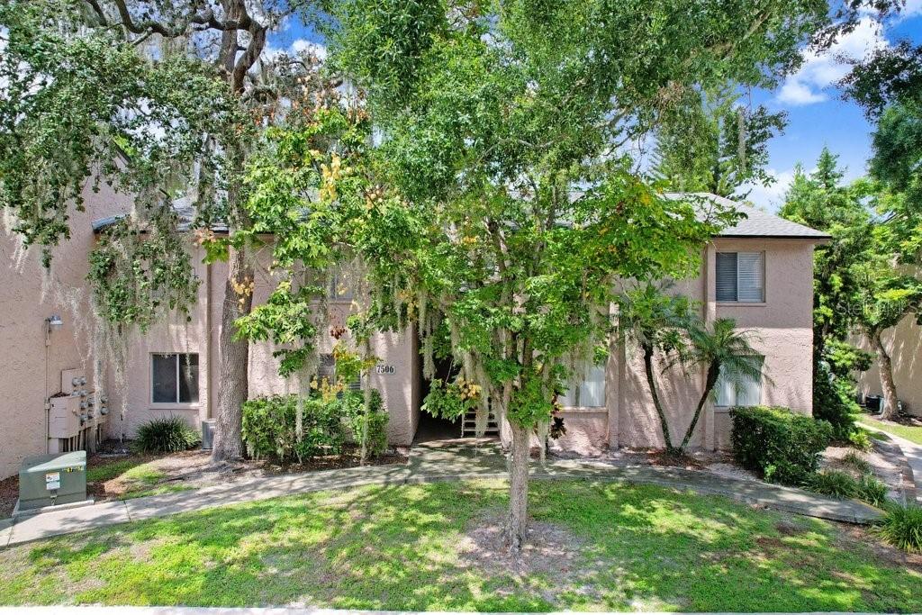 7506 Presley Pl. #107, Tampa, FL 33617