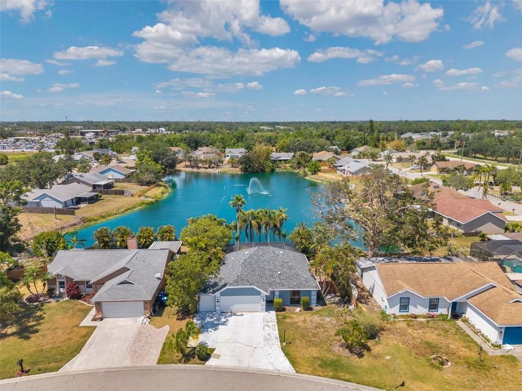 3558 65th Avenue Cir., Sarasota, FL 34243