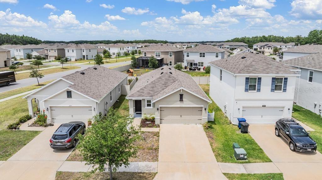 32713 Brooks Hawk Ln., Wesley Chapel, FL 33543