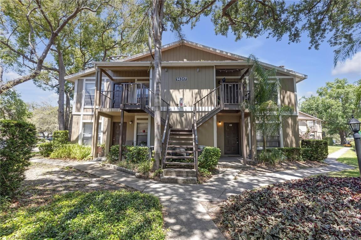 14317 Hanging Moss Cir. #202, Tampa, FL 33613