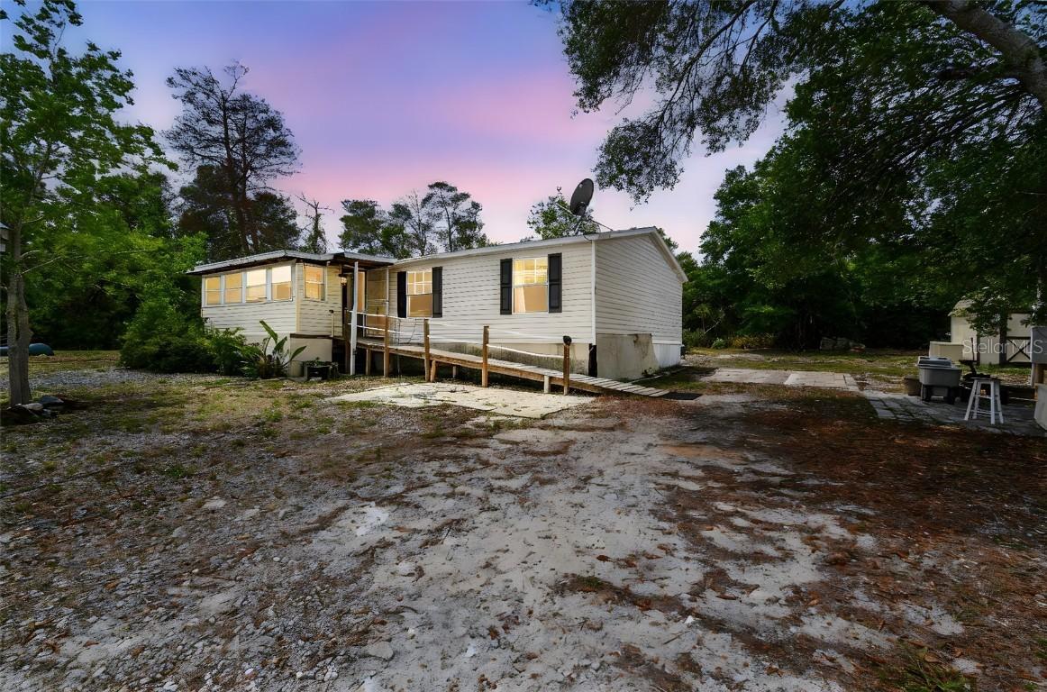 7083 Pistachio St., Weeki Wachee, FL 34607