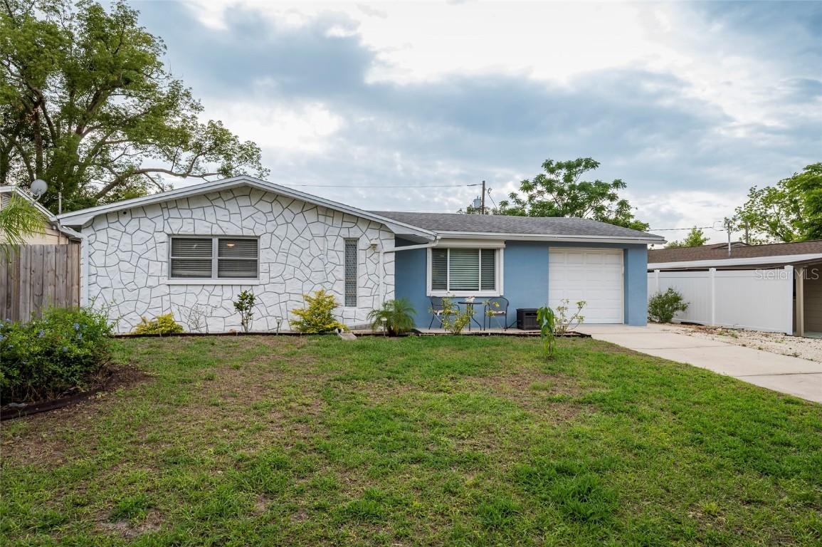 4545 Annette St., New Port Richey, FL 34652