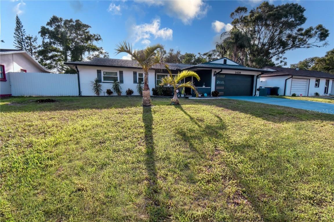 1438 S Hillcrest Ave., Clearwater, FL 33756