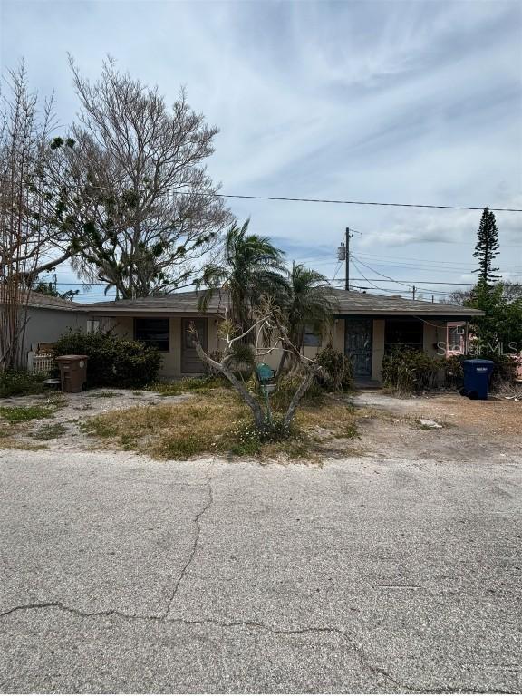 148 147th Ave., Madeira Beach, FL 33708