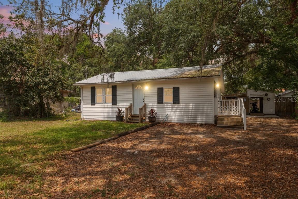 4522 5th St., Zephyrhills, FL 33542