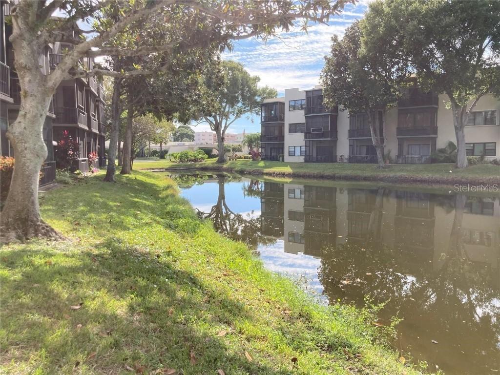 7941 58th Ave. #106, St Petersburg, FL 33709
