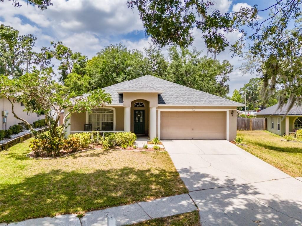 412 Henderson Ave., Seffner, FL 33584