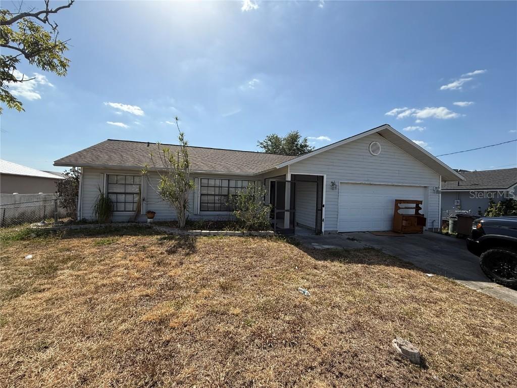 2006 NW 11th Ct., Cape Coral, FL 33993