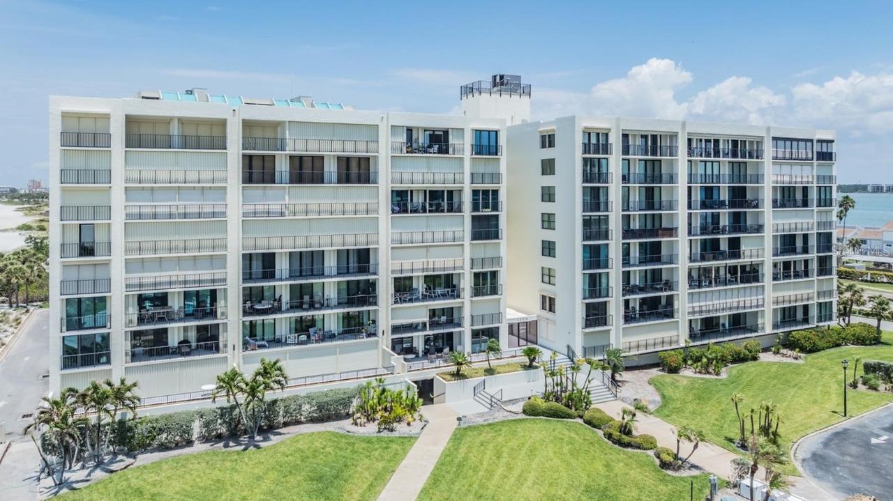 1400 Gulf Blvd. #306, Clearwater Beach, FL 33767