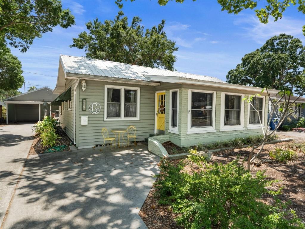 544 80th Ave., St Petersburg, FL 33702