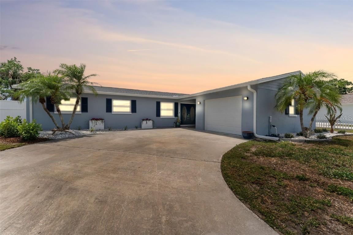 10710 Donbrese Ave., Tampa, FL 33615