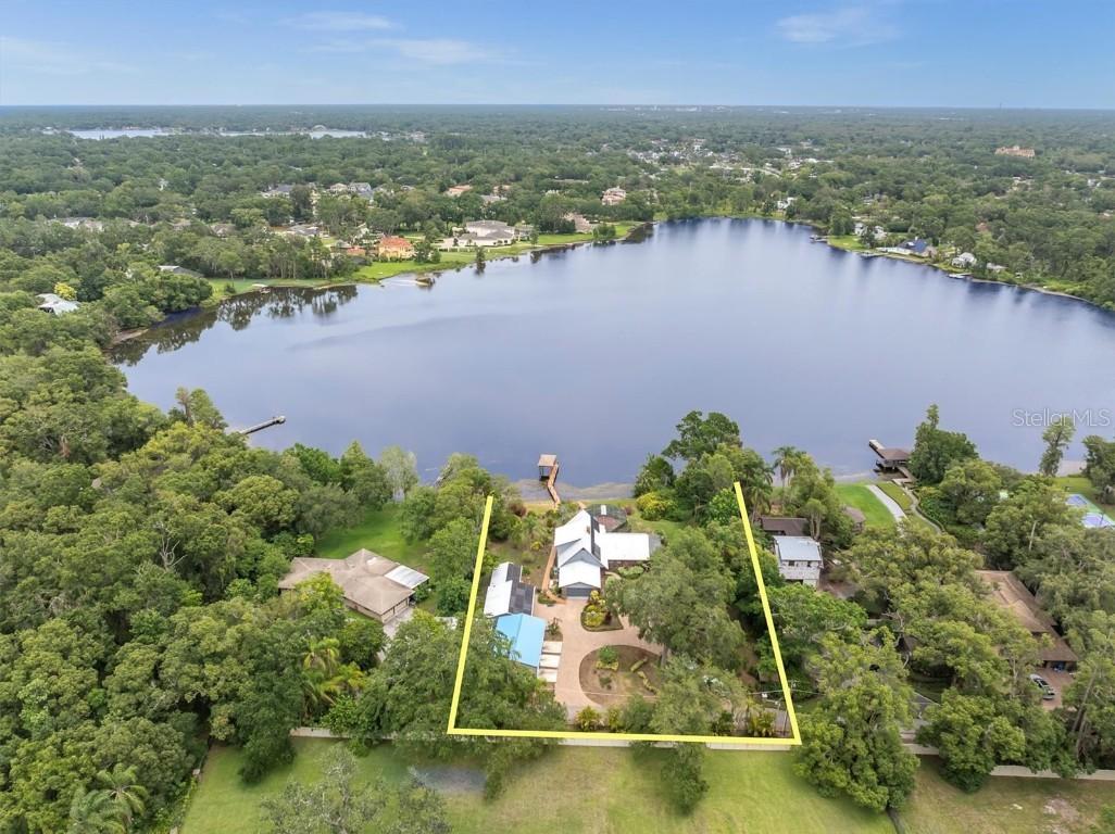 13533 Bay Lake Ln., Tampa, FL 33618