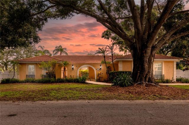 New Homes with In-ground Swimming Pools That Attend Clearwater High School: July 27th to August 2nd