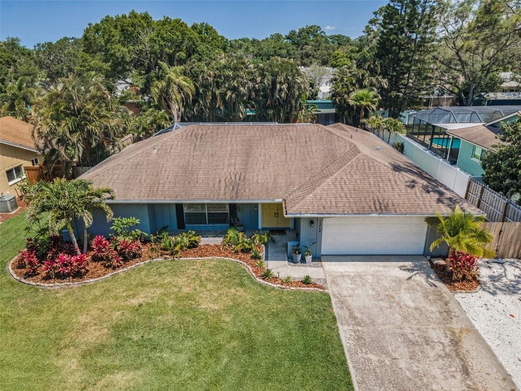 1212 Royal Oak Dr., Dunedin, FL 34698