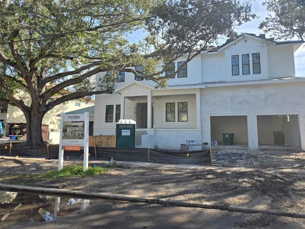 690 Geneva Pl., Tampa, FL 33606