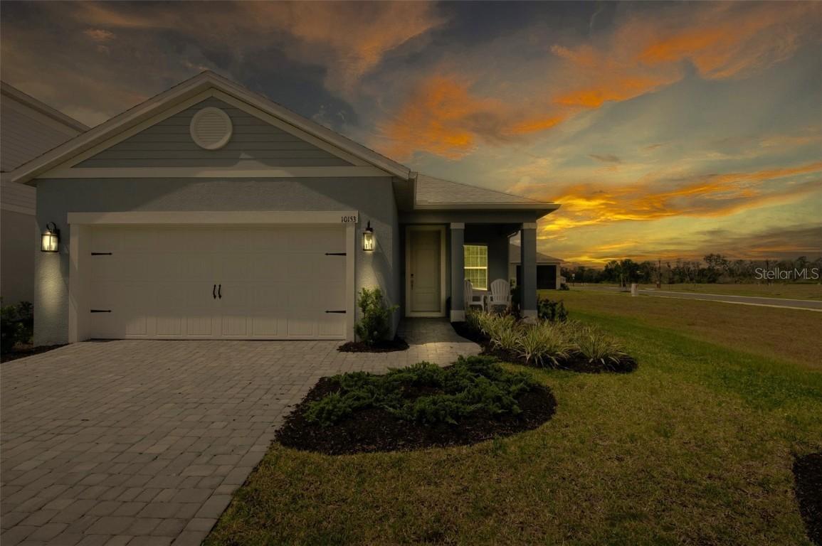 10153 Spruce River Way, Parrish, FL 34219