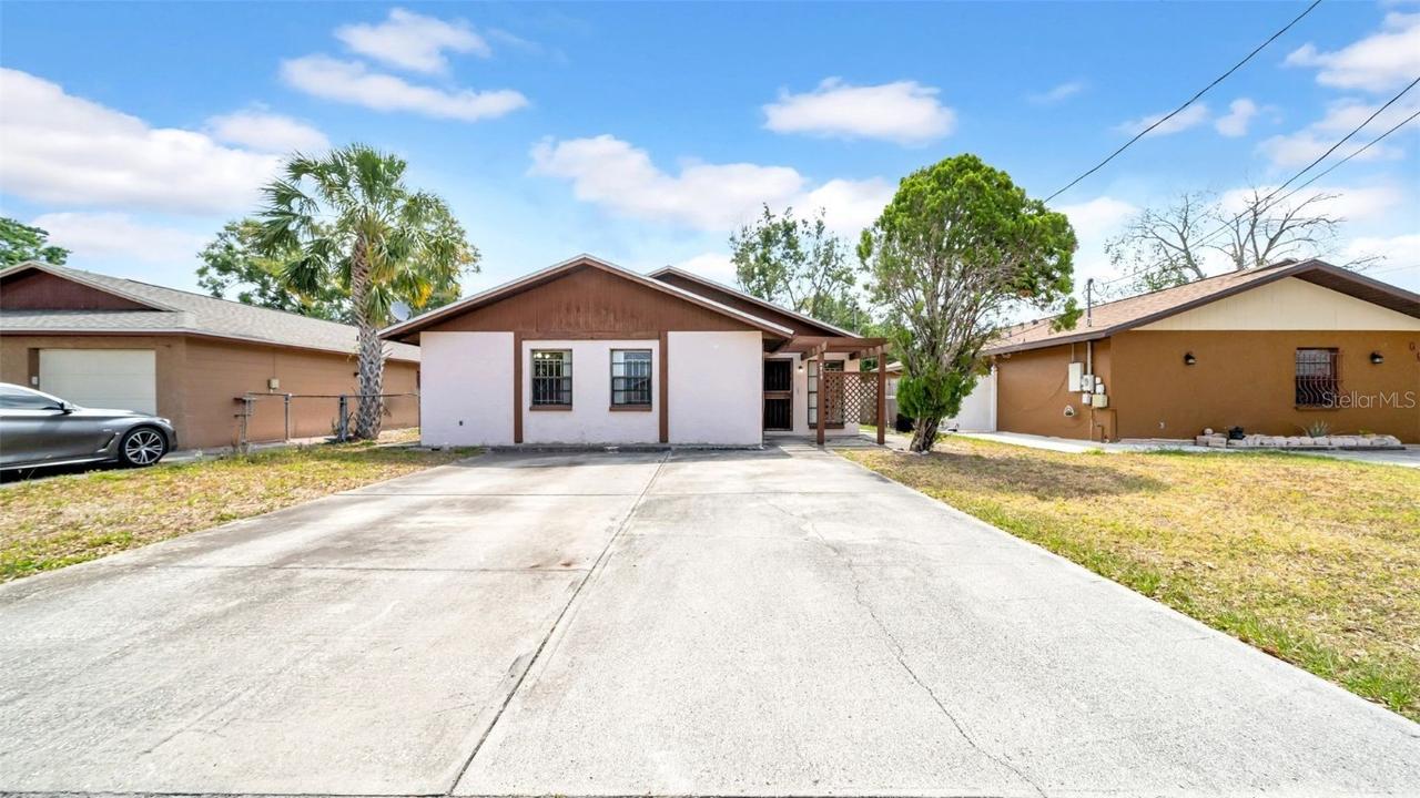 6915 N Hubert Ave., Tampa, FL 33614