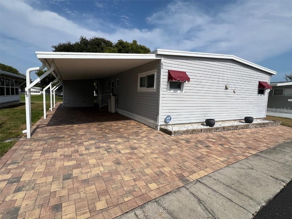 65 Sabal Palm Dr., Largo, FL 33770