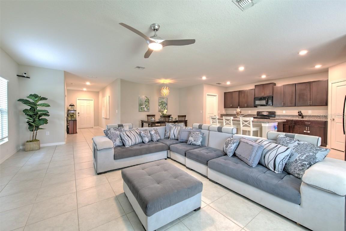 10210 White Linen Ave., Riverview, FL 33578